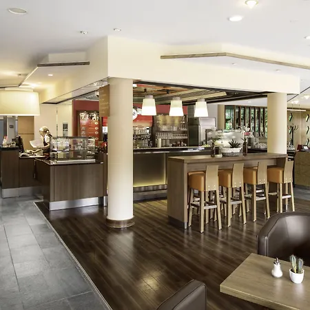 雷姆沙伊德瑟尔维酒店 酒店 3*