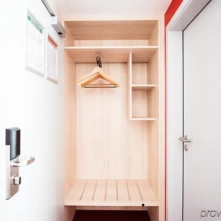 雷姆沙伊德瑟尔维酒店 3*